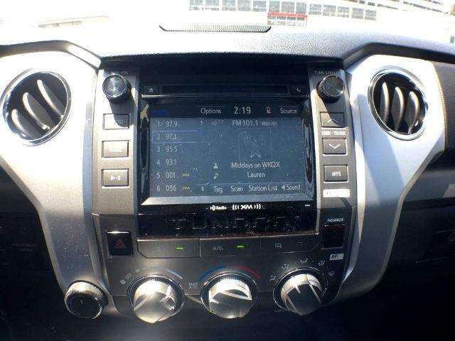 2017 Toyota Tundra SR5 5.7L V8 w/FFV